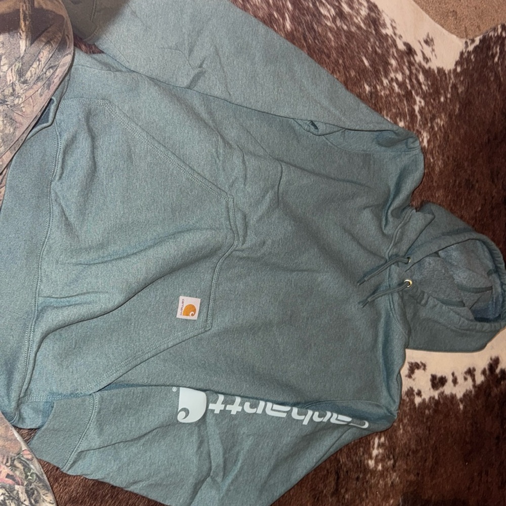 Women’s carhartt hoodie